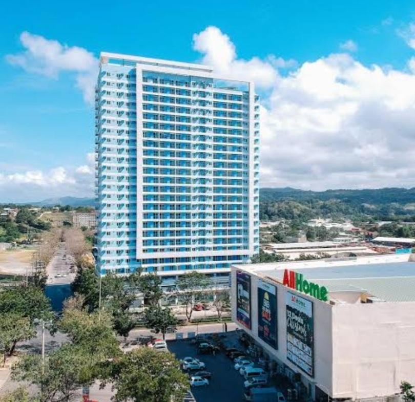 Lifestyle At The Loop Towers Condotel カガヤン・デ・オロ エクステリア 写真